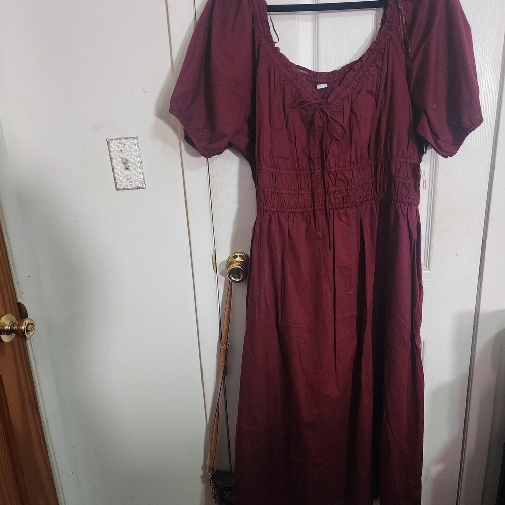 Old Navy Burgundy Long Sleeve Dress